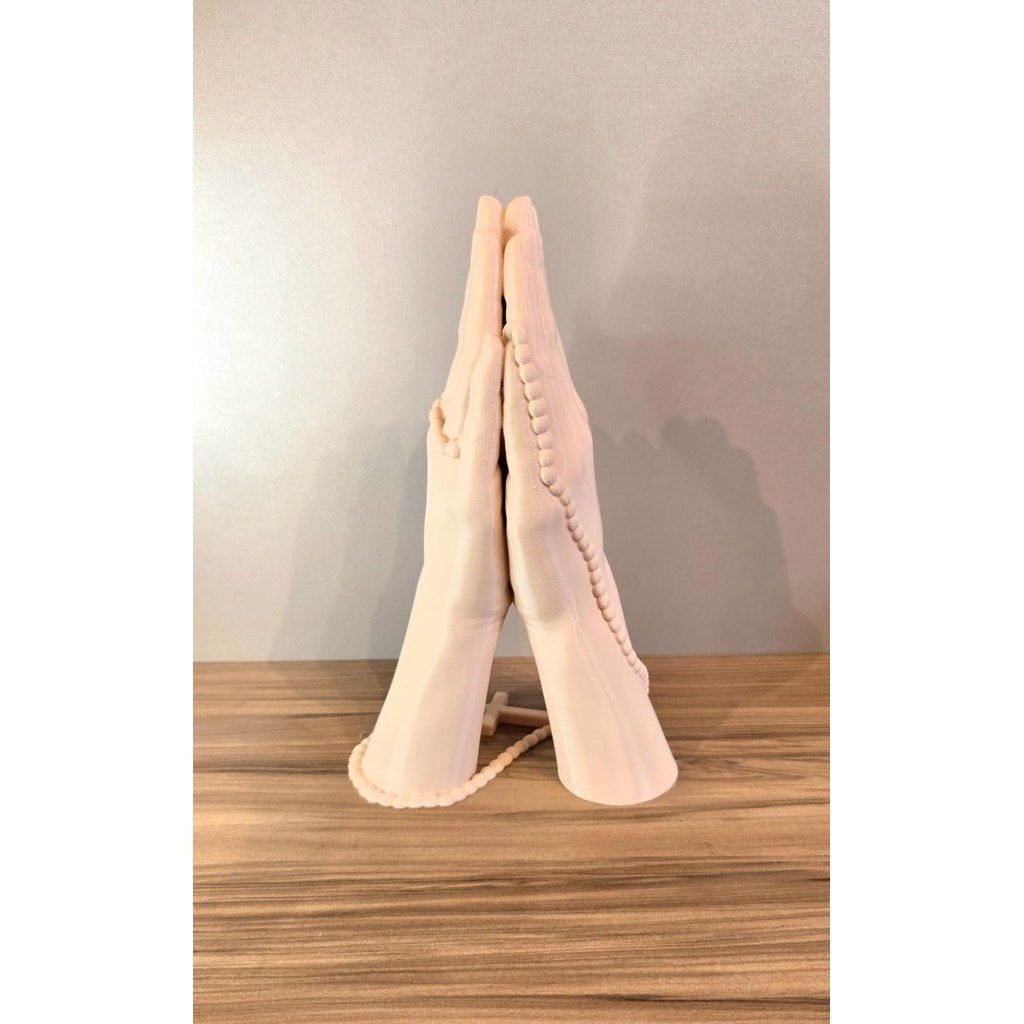 Escultura Mãos em Oração Decorativa 3D com Terço Religiosa Elegante para Sala Mesa